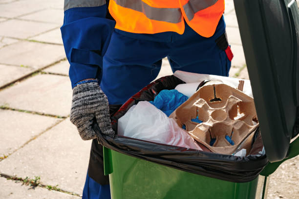 Best Yard Waste Removal  in Brecksville, OH